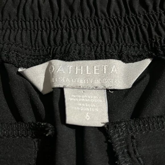 Athleta Chelsea utility jogger - Picture 3 of 10